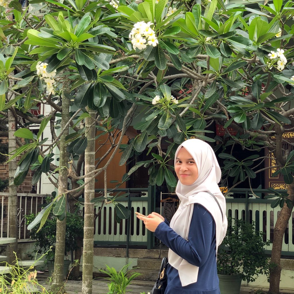 nnabella_'s profile picture. Wife, mother