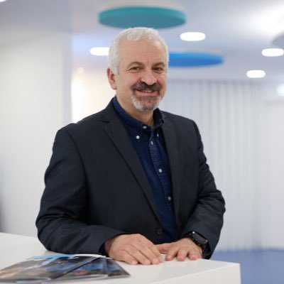 iliasvas's profile picture. 