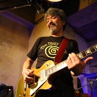 ina-p (@guitargibson335) 's Twitter Profile Photo ina-p (@guitargibson335) 's Twitter Profile Photo