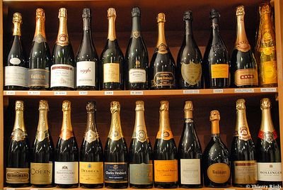 #Champagne #VeuveClicquot #DomPerignon #ArmandeBrignac #ChampagneTasting #VintageChampagne #ChampagneBar #LuxuryLifeStyle