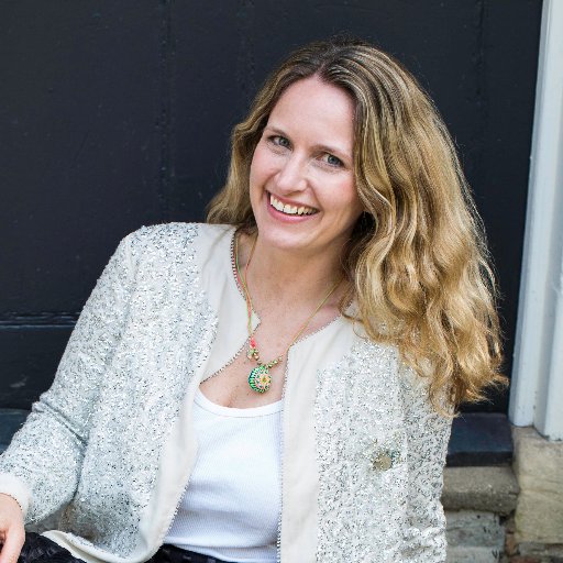 tashminchella's profile picture. Lawyer for purpose-driven businesses. Prompted by my kids, on a quest for financial freedom for the whole family through online business