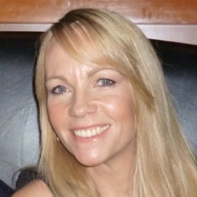 julie_tanner71's profile picture. Freelance designer and artworker. Craft course junky. Wannabe artist. Banter lord. Most impatient person on earth (apparently)..