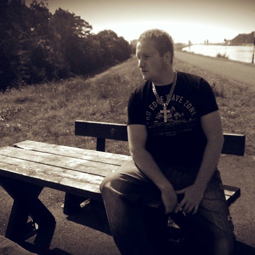 HirntotSoladat1's profile picture. 