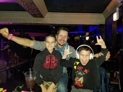 Nesha011ART's profile picture. Artist above all, but of the kind that would do all kinds of jobs for his amazing family. But the abundance of ideas and creativity never leaves me.