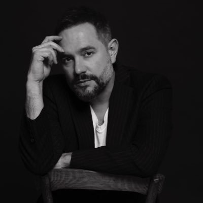 Songwriter, musician, performer. Tweets by Team TB. Pre-Order the new album here: https://t.co/Wdzl1hHJ4R