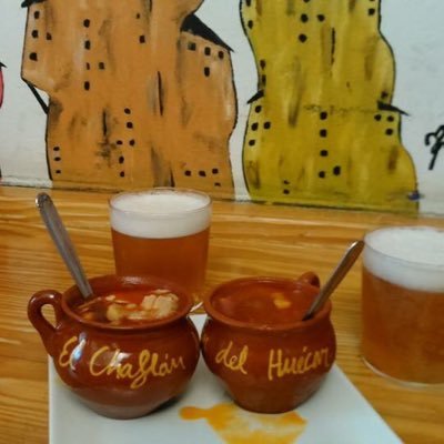 chafln's profile picture. Excelente bar de cañas, buenos cubatas , y la mejor musica.