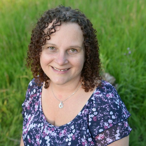 macfsh's profile picture. I'm a mom, wife, library technician, avid reader, knitter, blogger.