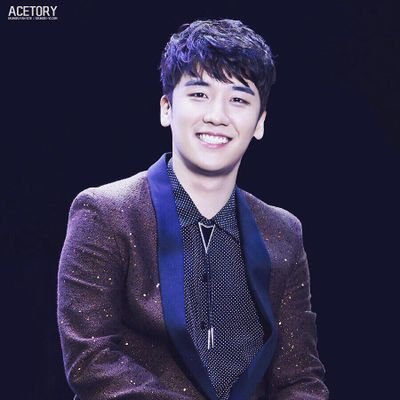 real one: @ForvictoRi | @itsicajungj 's cool and awesome grandfather | —I won't be coming back anymore—