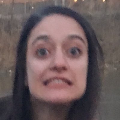 rebecccca_ann's profile picture. gotta risk it to get the biscuit