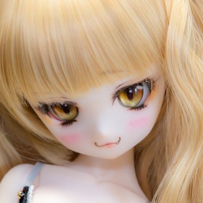 趣味用アカウントです。SDイオンちゃんを筆頭にDD,MDDの子達と暮らしております(*´꒳`*) 主な話題はドール、サージュ・コンチェルト、トライナリー、洋ゲー等。ただ今のアイコンはうちのこ、オーバーフラッドです✨(๑╹ω╹๑ )