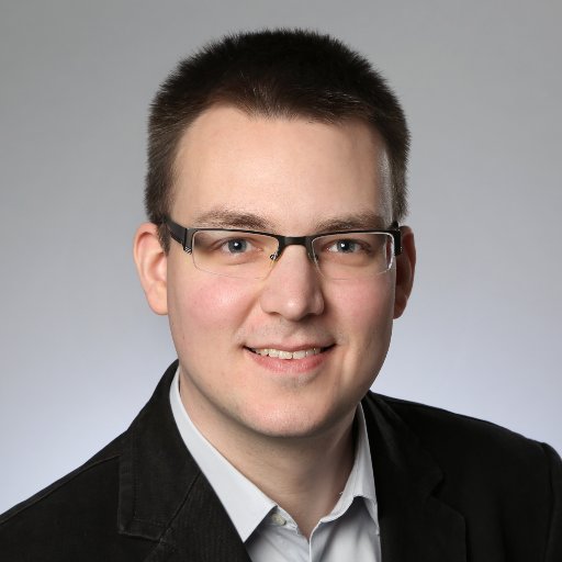 Management Consultant at @Kearney (#PhD in @CompScience_UPB and @HNIredaktion at @unipb, #CoFounder @ActiDoo)