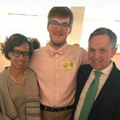 Profile Picture of Jesse Patrick S. Edwards (@Jesse_P_Edwards) on Twitter