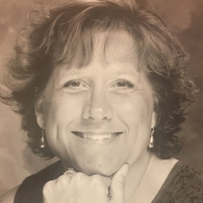 Performance & Innovation Manager @cityofhenderson, lifelong learner, enjoys hiking, time with family, and Nashville hot chicken