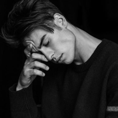 punsib_'s profile picture. โสดครับ // @seven__711 หมาเฝ้าบ้าน 🐶  #ยืมเมจ