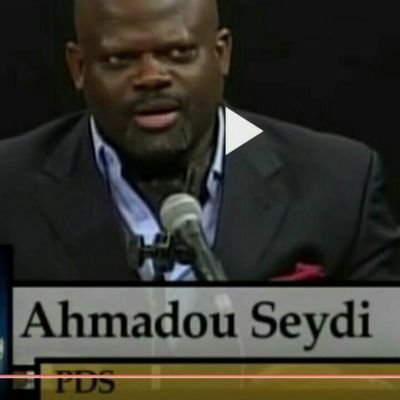 Wadiste panafricain et auditeur à Washington DC