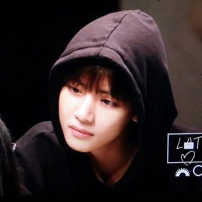 marinettd496's profile picture. Soy army de corazon😍❤,amo a taehyung, soy vmin shipper y vhope shipper, mi vida es el kpop y la pizza
Y soy yo misma en todo sentido✌😎