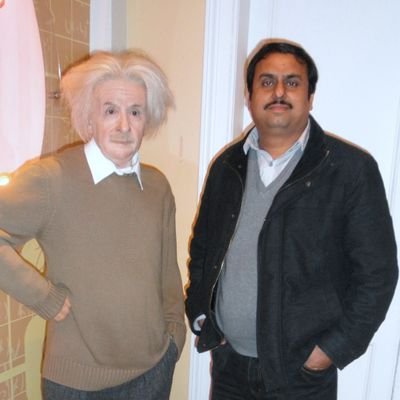لیگی شیر
A true Pakistan lover
پاکستان کی مٹی پر خون کا ہر قطرہ قربان
لیڈر صرف نواز شریف اور مریم نواز شریف
جھوٹ نمائش سے نفرت
سادگی اور عاجزی میرا شعار