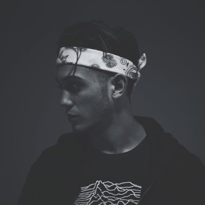 Singer/Rapper/Song Writer/Producer. Album out now! Check it out! https://t.co/PM7YBKGoEg