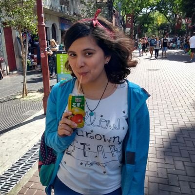 TaMy_Russell's profile picture. •Amante de la lectura/Violinista 
▪Instagram: chica_del_violin  ▪Facebook: Tamy Russell