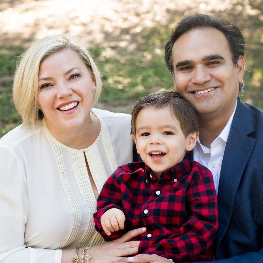 Mom. Wife to @EnriqueOther. Capitol Inside Top 15 Hired Gun Lobbyist at @WeAreMarquez. Perry Chief of Staff 2013. PUC Commissioner 2013-18.