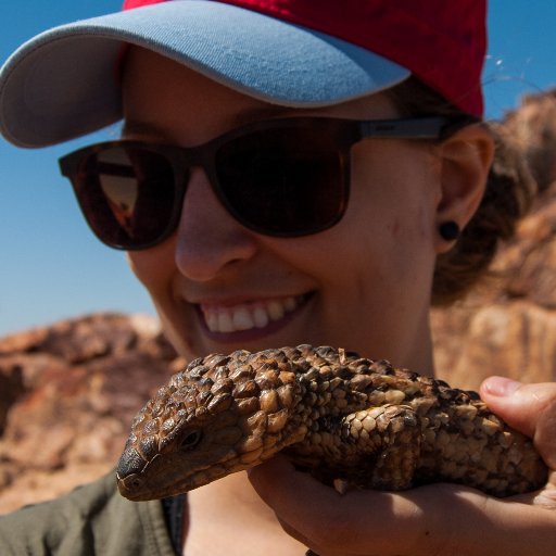 Researcher @ Universität Bern studying behaviour & cognition in #herps. Passions: science, animals, cooking & eating, gaming, sleeping & weekends off. They/them