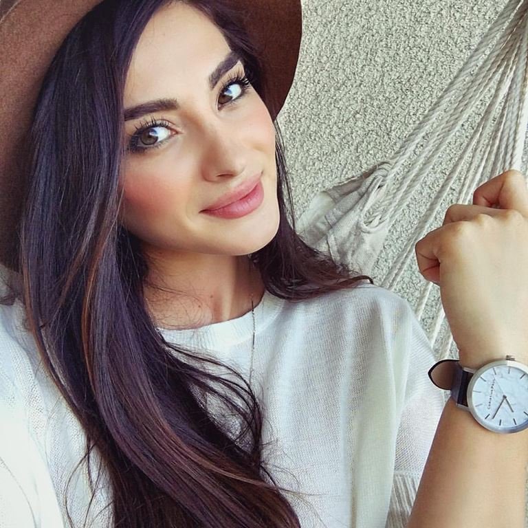 SerenityHannah9's profile picture. 