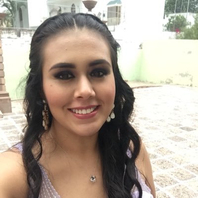 FabiBaez13's profile picture. ❤️