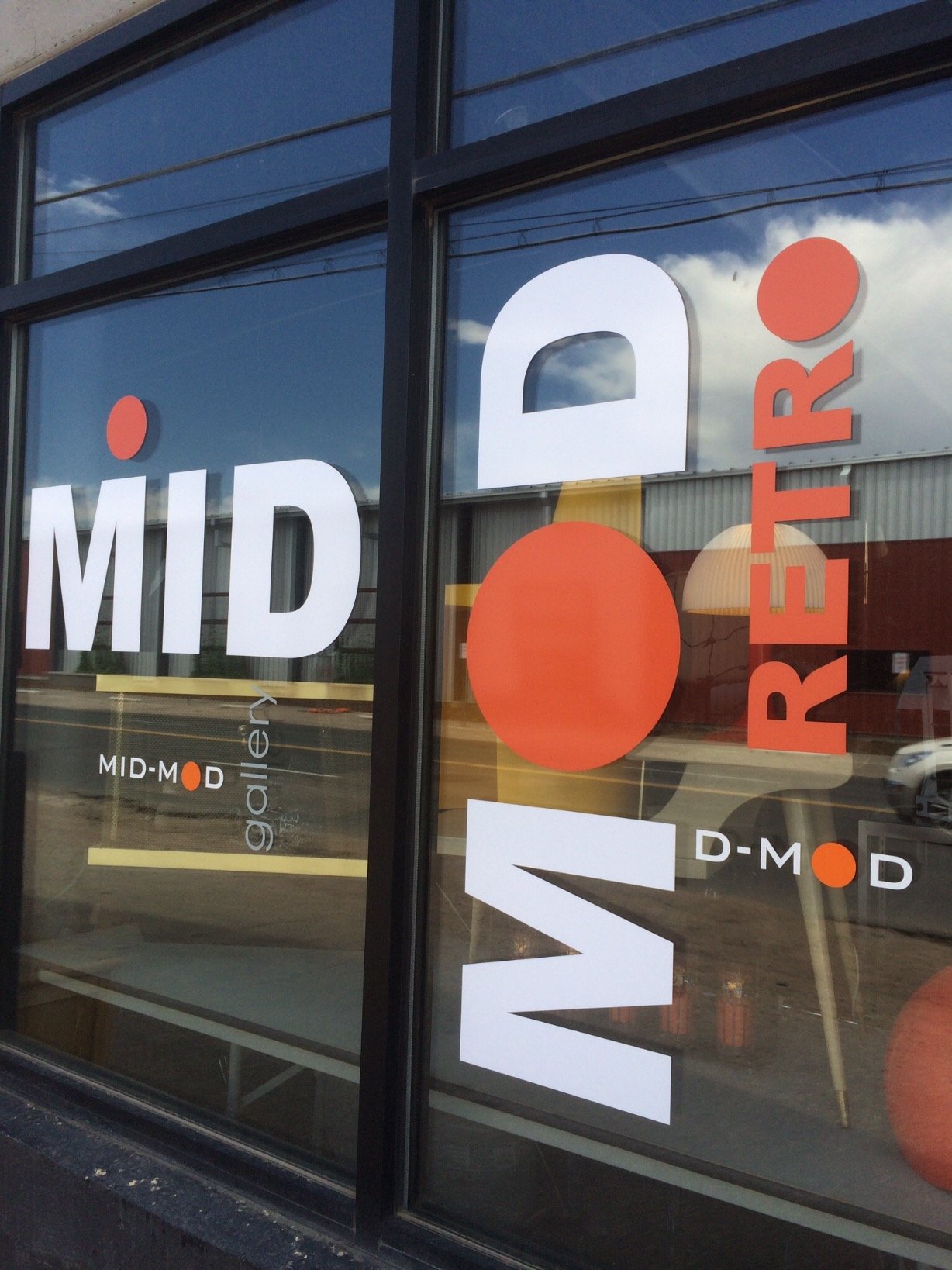 Loving Mid-Century Modern, one piece at a time. #MidCenturyDenver #midmodmall #MidModMallDenver #MidModMall #MidModGallery #MidCenturyFurnitureDenver #midcentur