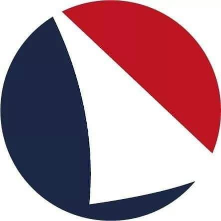 Escuela #Náutica con una oferta completa de titulaciones de recreo, on-line y semipresencial. Escuela de #regatas para adultos, clases de #navegación a vela.