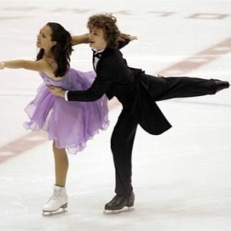 ice hockey, ice dance, all ice all of the time #AHL #NHL #USFSA. XL Center Section 115. Once a skate mom, always a skate mom. #MahsaAmini