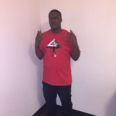 BreadGang 💰 Stay Tru 🤞🏾💯 Ani’t Nothing important then MONEY 💸 #LongLiveDhaGuys🙏🏽 #LongLiveMySister🙏🏽 #LongLiveMyPopsOG🙏🏽 gang gang 💰 GD74✡️