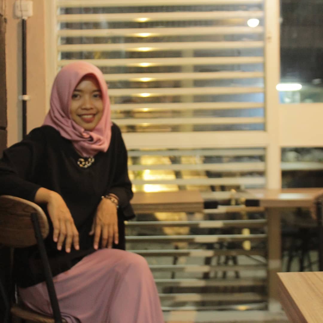 ikmah02's profile picture. Allah SWT | Love my family | Amikom Yogya | https://t.co/Z100a237e1 | Pink | https://t.co/DCX8BmeZ49