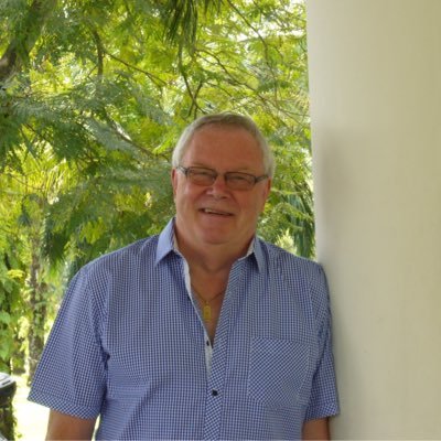 iancallander2's profile picture. Life is for living, loving and laughing