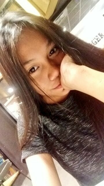 oliveskyie's profile picture. //ig: perliiee•2001✨//FaHoLo❤