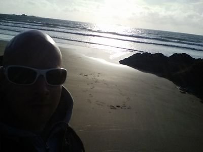 I love technology, videogames and webprogramming... and to be outdoors sometimes :)