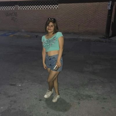 con los pies en la tierra y la mente en mi mundo