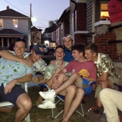 mmeade16's profile picture. 