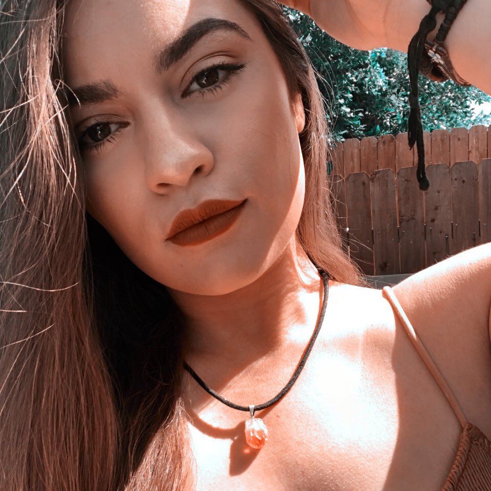 🌎🌿💛🌞 live by the sun, love by the moon🌙♍️🕉
