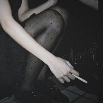 23, struggling with ednos, depression, anxiety and ptsd/
safe space🖤/
18+/
backup/private: @anorexicsoul_