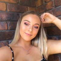 Becky Almond - @makeupbyalmond Twitter Profile Photo