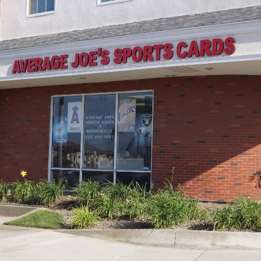 An Orange County sports shop that specializes in a wide range of sports cards and memorabilia.
Instagram: https://t.co/BL7Nc5VuH6