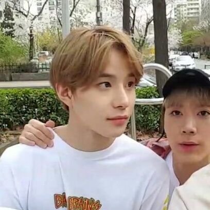 ask. fm: https://t.co/gjngkGe6Po…
แอคสำหรับร่างไรท์เตอร์และหวีดNCTจ้า
#หัวหน้าห้องชื่อปูนิ่ม #marknocgw #แฟนเก่าเพื่อนลจ