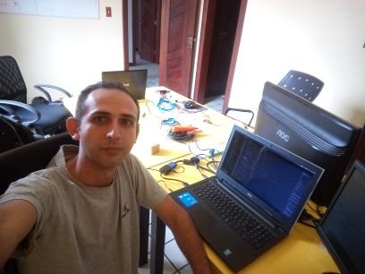 HugoLeo55922010's profile picture. Ser alguém que não desiste dos sonhos .