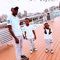March 17 (@randomkoolkid_) 's Twitter Profile