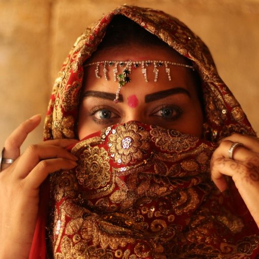 roby_safi's profile picture. 😍محرره مصريه في الصحف الدولي الالكترونية 😘