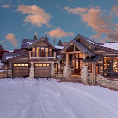Stunning Mountain Homes. Luxury Real Estate. Follow us for beautiful detailed pictures of your dream homes😍 Blog: https://t.co/cIkKouqU4T.