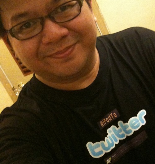 iPadYa's profile picture. ตอนนี้ผมใช้@Prachyaนะครับ