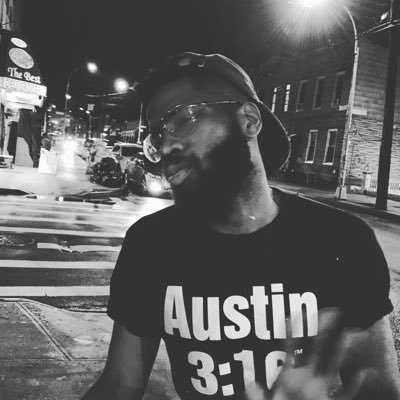 FlamingoPapers's profile picture. Suffers from dehydration, allergic to fillers