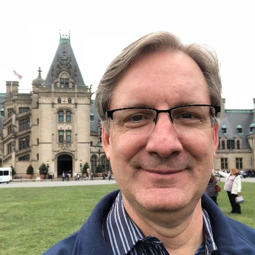 Sr. Risk Manager; Problem Fixer, Chief Cat Herder; Social Media Trainer; Husband, Father, Volunteer-Helping People In Transition. Opinions are my own.