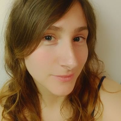 Twitch affiliate, playing mostly farming games, VN's, and indie games. Loves baking, crafts, chocolate, and DnD.
Not in need of a (digital) artist.